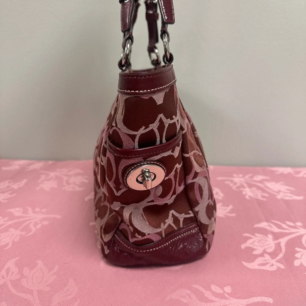 Vintage Coach Gallery Signature East West Tote Burgundy Patent Leather F13762 - Picture 6 of 16